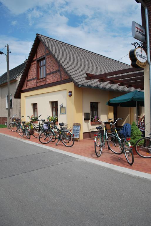 Gasthof zum Slawen Vetschau/Spreewald Exterior foto